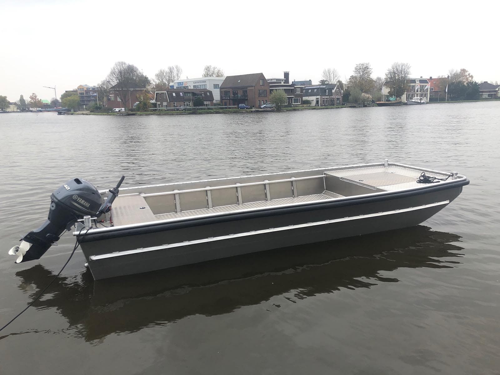 AluminiumJon.nl - Jon 624 Pro - Aluminium (werk)boot 6,2 meter van 4mm zeewaterbestendig aluminium AluminiumJon.nl - Jon 624 Pro - Aluminium (werk)boot 6,2 meter van 4mm zeewaterbestendig aluminium